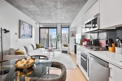 Image de Dt Views |Ug Park | Mins to Saddledome | Pool| Gym