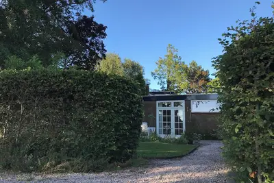 Image de Serene 2-bedroom apartment with WiFi in 't Zand