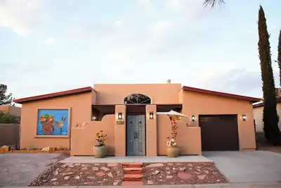 Image de Charm of Mesilla - New Cozy exquisitely furnished home.