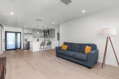 Elegant 3 bedroom 2 bathroom near downtown Delray Beach