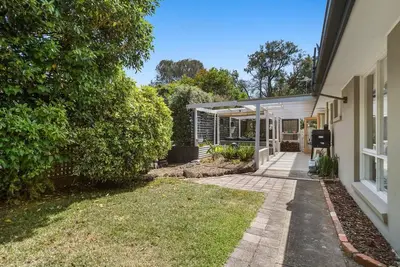 Image de Elegance in the dunes