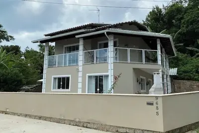 Image de High Standard House In Front Of The Beach With Pool