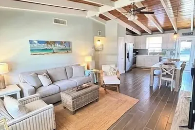 Image de Casa Mar - Unit 45 ; 2 Bedroom 1. 5 Bath Pool View