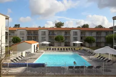 Image de Studio cosy au calme | Centre bien-être & piscine