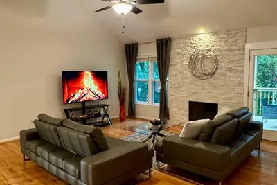 Image de Modern Spacious Retreat near Braves stadium