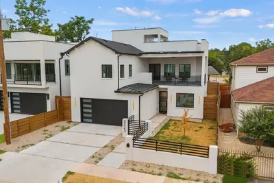 Image de Spacious 5Br 6bd house with Rooftop view of Downtown Dallas