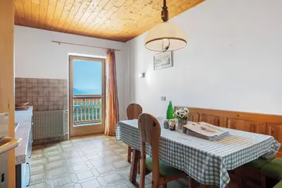 Image de Appartement 'Petra' avec vue sur les montagnes, jardin partagé et Wi-Fi