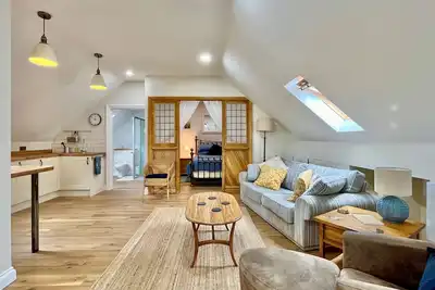 Image de Apple Tree Barn by inspirestays. com - a cottage that sleeps 4 guests in 2 bedrooms
