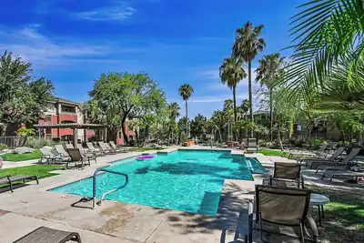 Image de Cozy 2 Bed/ 2 Bath condo with fitness center and pools in wonderful Phoenix