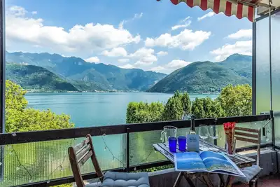Image de Melide Lake View, Melide, Switzerland