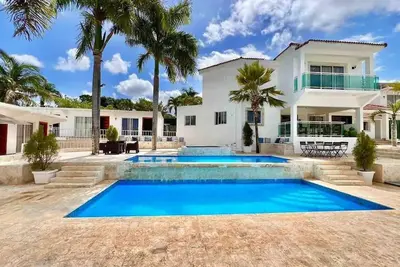 Image de Exclusive Paradise Palms Villa w/ Private Pool