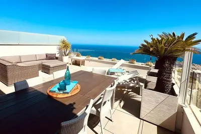 Image de Clara Beach Blue Infinity