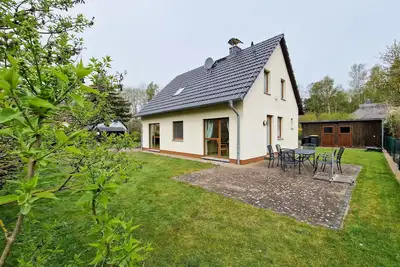 Image de Vacation home - Trassenheide, Holiday home at Hasenwinkel