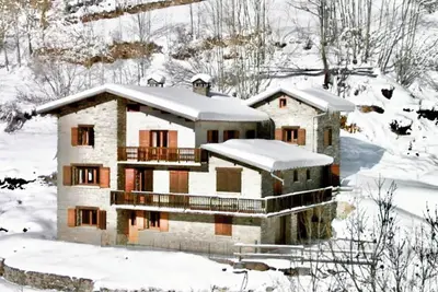 Image de Casa-Chalet du Torchet: luxe chalet avec vue