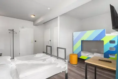 Image de Four-bed room, shower, Wc - a&o Dresden Hauptbahnhof