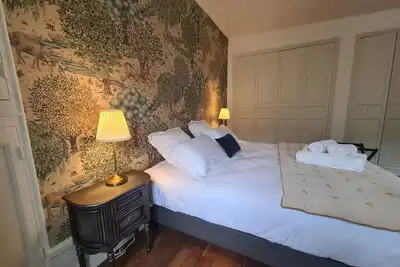 Image de Chambre \"Diane\" avec salle d'eau privative et petit-déjeuner à Châteauroux