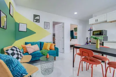 Image de Bright & Cheerful 2-Bd, 1-Ba Home by Buffalo Bayou