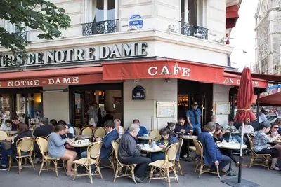 Image de Immerse Yourself In The Eclectic, Historic &Vibrant Atmosphere Of Marais District