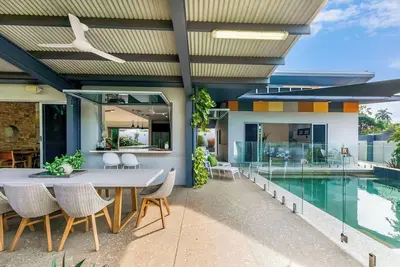 Image de The Lily Pad Parap Poolside Luxury with Studio