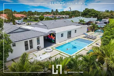 Image de Luxury 7br Retreat w/ Games, Pool & Mini Golf