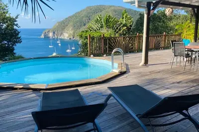 Charmante villa vue sur mer, piscine privée - Proche plages!