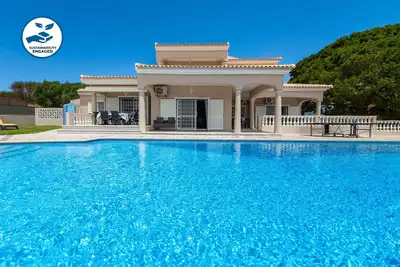 Image de Villa w/ heatable pool & Bbq, Albufeira