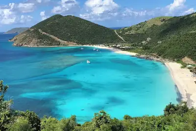 Image de Palm Villa, 5 bed\/bath steps from stunning White Bay Beach on Jost Van Dyke Bvi