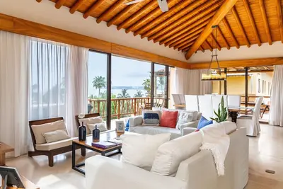 Image de 5 bd Penthouse, Beachfront. Villa Turquesa