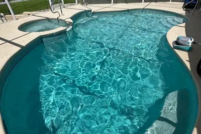 Image de Charming 3-Br North Fort Myers Home with Pool, Sleeps 9 - Perfect for Relaxation
