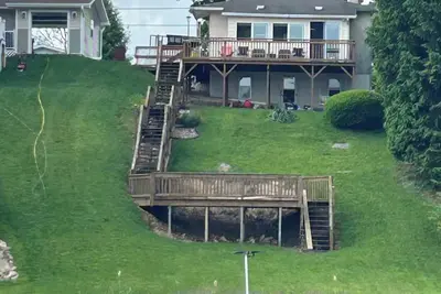 Image de Charming 3-bedroom lake house on Tri lakes 6 miles north of Columbia City.