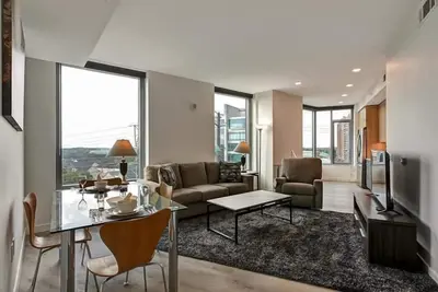 Image de Pool, Gym, Yoga Deck | 2br nr Reston Tc & Metro