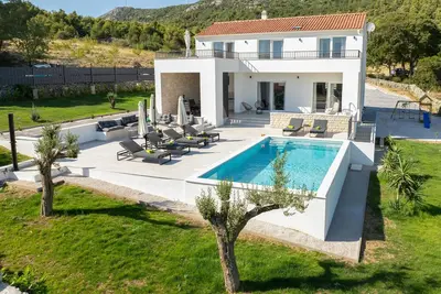 Image de Maison acceptant les animaux à Sibenik