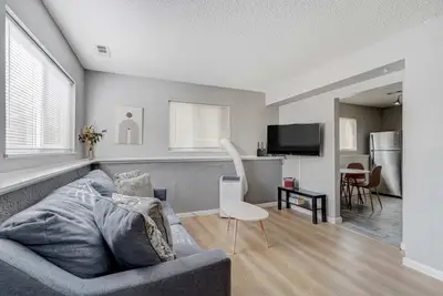 Image de Quarry Base! Cozy Stay w Views & Games