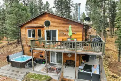 Image de Pinetop Cabin! Hot Tub, Bbq, Arcade & Scenic Views