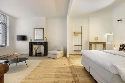 Image de Junior Suite in The Heart of Antwerp