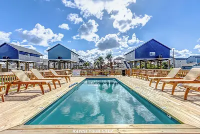 Image de Seaside Escapes - a 3 bedroom with a loft, 3 bath, and sleeps 10.