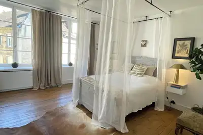 Image de Beautifully renovated home in the historical part of the Unesco town Aubusson!