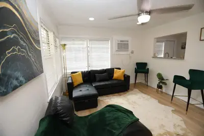 Image de Cozy Hideaway in Jacksonville