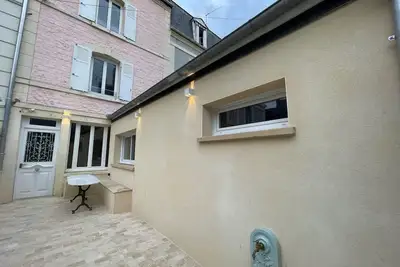 Image de Maison à 100 mètres des quais
