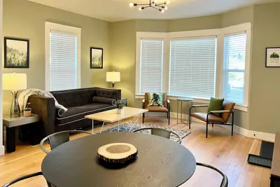 Image de Historic 3-bedroomTownhouse in Downtown Eatonville!