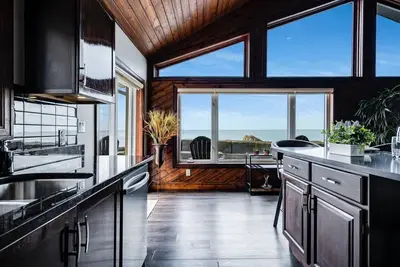 Image de The Perfect Waterfront Retreat