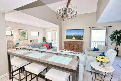 Image de Sunset Captiva- 3-bedroom, 2 bath, sleeps 8- house remodeled with beach access.