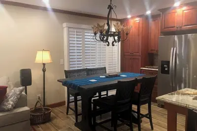 Image de Cozy 2-bedroom condo with Ac, WiFi in peaceful Phoenix in a superb location