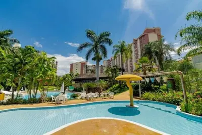 Image de Apartamento com Requinte e Conforto no Hotel Hotsprings, com Banheira Privativa