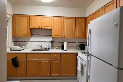 Image de Prime Location: 2-Bedroom Retreat Near Uc Berkeley