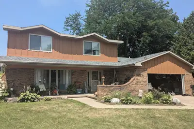 Image de Spacious 5-bedroom house in Green Bay with WiFi, Ac available for 2025 Nfl draf