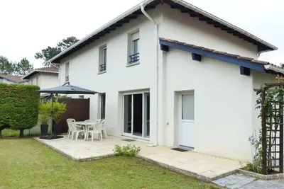 Image de Résidence Le Brigantin, villa mitoyenne de 88m2 avec terrasse et jardinet