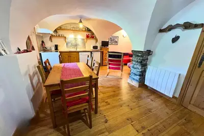Image de Wohnung befindet sich 4 km von den Pisten