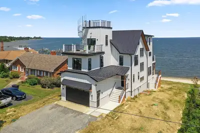 Image de An amazing large group vacation home with with elevator and breathtaking views.