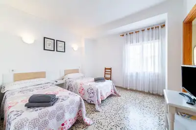Image de Chambre 'Doble Individual 12' avec Wi-Fi et climatisation